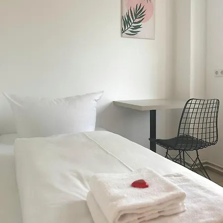 Loft 8 By Tendo Stay - Comfort Housing Falkensee